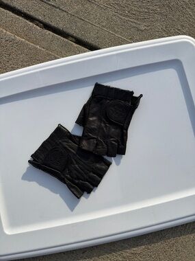 Harley-Davidson Black Fingerless Leather Riding Gloves